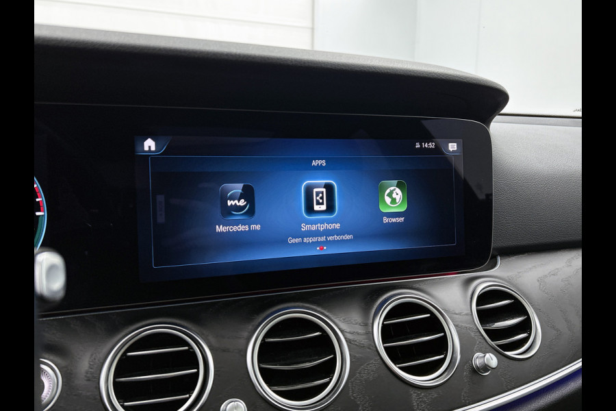 Mercedes-Benz E-Klasse Estate 300 e Business Solution AMG | Panoramadak | Wide screen | Navigatie | Elect. bedinebare voor stoelen met geheugen | Parking support met camera achter | Inclusief 24 maanden Mercedes-Benz Certified garantie voor Europa.
