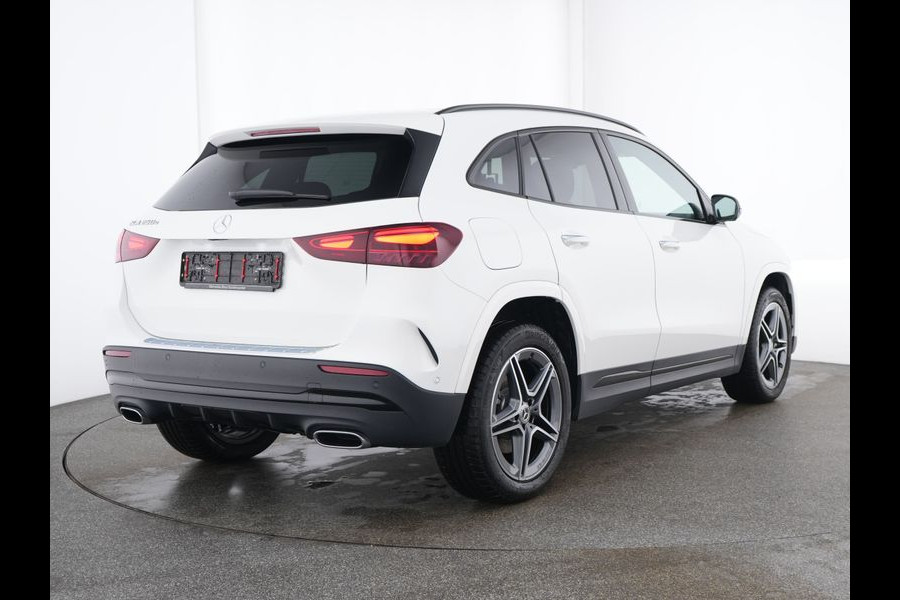 Mercedes-Benz GLA 250 e AMG Line | AMG Line Premium Plus | Night Pakket | 11kW Laden | Stuur en Stoelverwarming | Panorama Schuif-Kanteldak | Inclusief 24 maanden MB Certified garantie voor Europa.