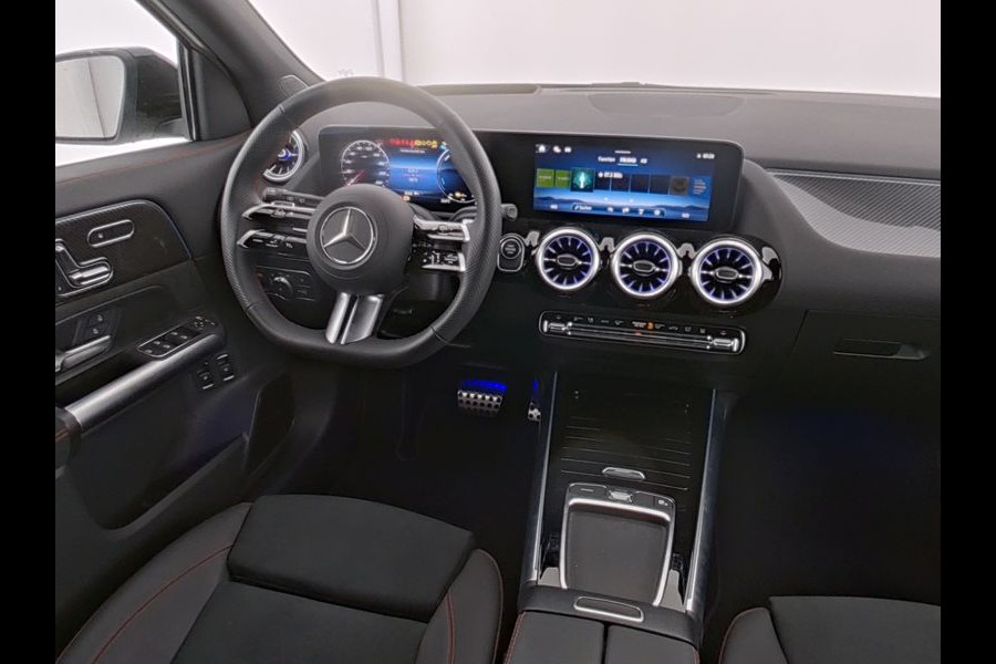 Mercedes-Benz GLA 250 e AMG Line | AMG Line Premium Plus | Night Pakket | 11kW Laden | Stuur en Stoelverwarming | Panorama Schuif-Kanteldak | Inclusief 24 maanden MB Certified garantie voor Europa.
