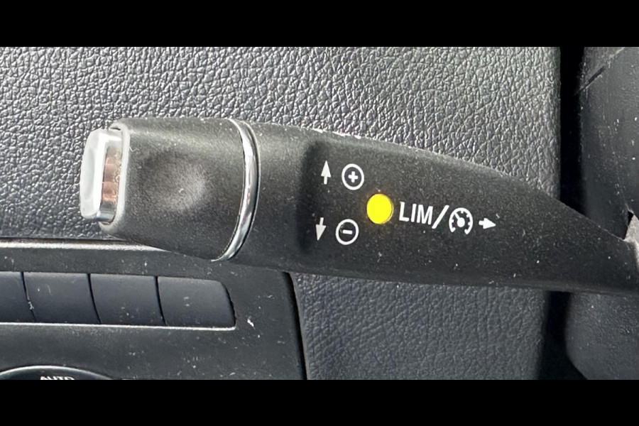 Mercedes-Benz Vito 111 CDI Lang Airco Trekhaak in supermooie goede staat. TOPBUS