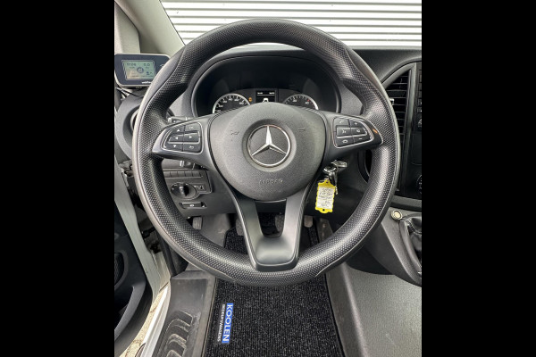 Mercedes-Benz Vito 111 CDI Lang Airco Trekhaak in supermooie goede staat. TOPBUS