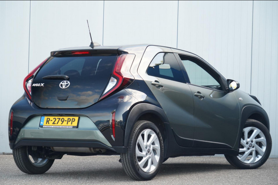 Toyota Aygo X 1.0 VVT-i S-CVT first / Camera / Carplay / Climate / Stoelverw. / Adaptieve Cruise