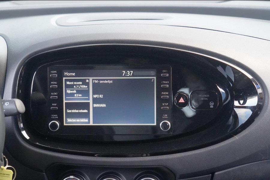 Toyota Aygo X 1.0 VVT-i S-CVT first / Camera / Carplay / Climate / Stoelverw. / Adaptieve Cruise