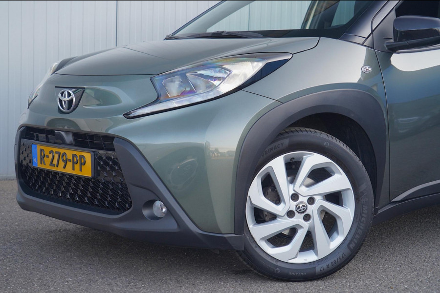 Toyota Aygo X 1.0 VVT-i S-CVT first / Camera / Carplay / Climate / Stoelverw. / Adaptieve Cruise
