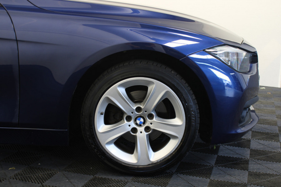 BMW 3 Serie Touring 316d |Navi|