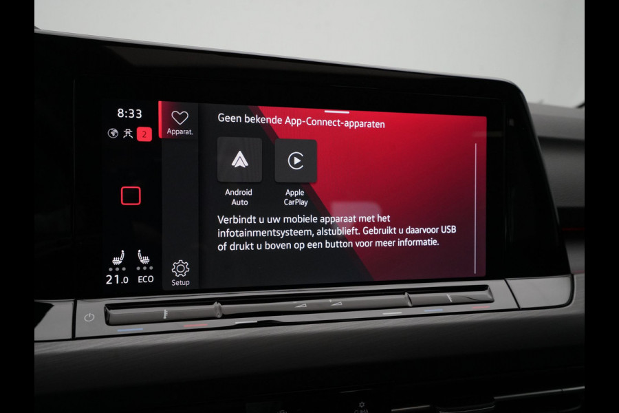 Volkswagen Golf 1.4 eHybrid 204pk Panorama Navi via app Camera Side assist 338