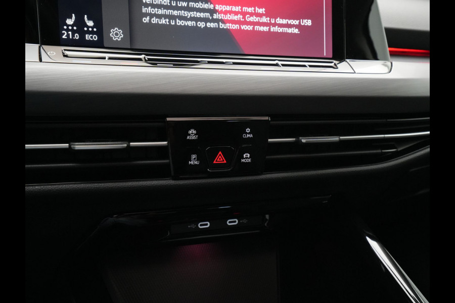 Volkswagen Golf 1.4 eHybrid 204pk Panorama Navi via app Camera Side assist 338