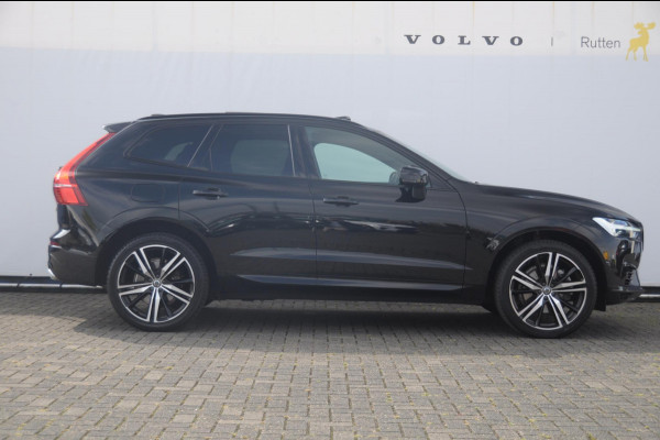 Volvo XC60 T6 340PK Automaat Recharge AWD R-Design / Cruise control / Harman Kardon Audio / Elektrische achterklep / Apple carplay / parkeersensoren met camera / Elektrische stoelen / Panoramadak / Sportstoelen / Stoel - en stuurwielverwarming / Keyless entry
