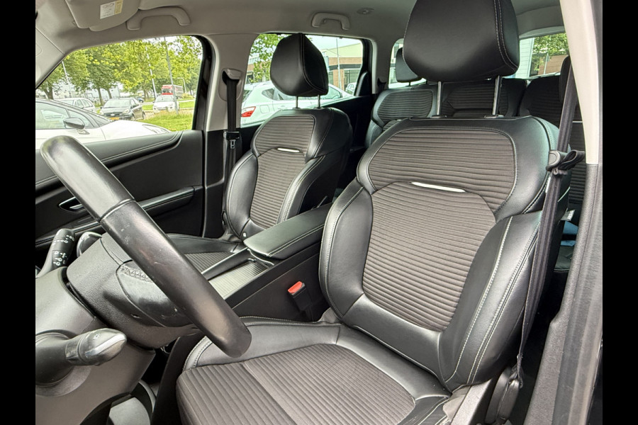 Renault Grand Scénic BWJ 2018 | 1.3 TCe 141PK Intens 7p. AUTOMAAT | TREKHAAK | CLIMA | 20'' LM | NAVI | LEDER/STOF |