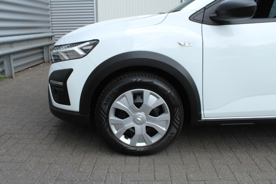Dacia Jogger 1.0 TCe 111pk Essential 7p. NL-Auto NAP Airco Cruise CPV El. Ramen Dakreling