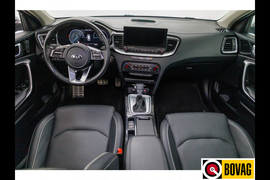 Kia Ceed Sportswagon 1.6 GDI PHEV ExecutiveLine 141 PK | Panoramadak | Leer | Stoelverwarming en koeling | Adaptive cruise Stuur- en achterbankverwarming, Digi display, App-connect, Electrische achterklep, Afn.trekhaak