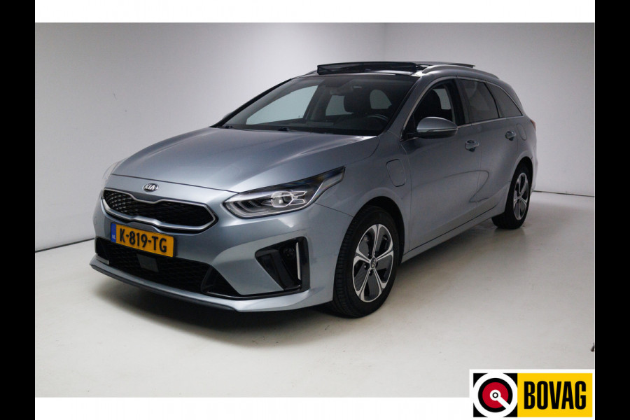Kia Ceed Sportswagon 1.6 GDI PHEV ExecutiveLine 141 PK | Panoramadak | Leer | Stoelverwarming en koeling | Adaptive cruise Stuur- en achterbankverwarming, Digi display, App-connect, Electrische achterklep, Afn.trekhaak