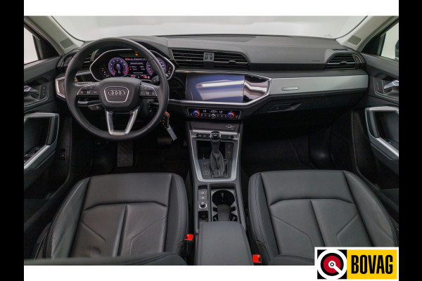 Audi Q3 Sportback 35 TFSI Business Edition 150 PK | Panoramadak | Leer | 360 camera | El. achterklep Stoelverwarming, Navigatie, App-connect, Lane assist, Cruise, Led verlichting, Regensensor