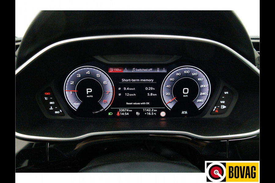 Audi Q3 Sportback 35 TFSI Business Edition 150 PK | Panoramadak | Leer | 360 camera | El. achterklep Stoelverwarming, Navigatie, App-connect, Lane assist, Cruise, Led verlichting, Regensensor