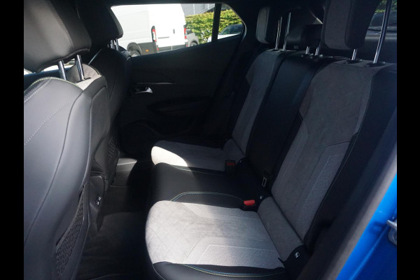 Peugeot e-2008 EV GT Pack 50 kWh
