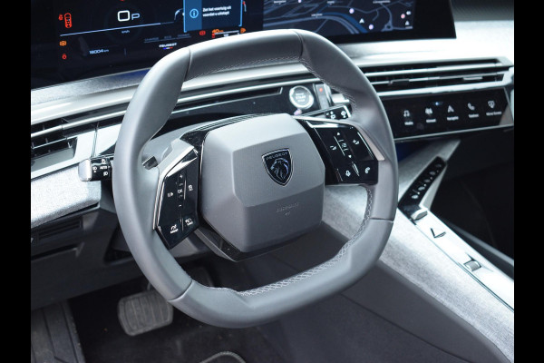 Peugeot 5008 1.2 Hybrid 136 Allure | NAVIGATIE | 360 CAMERA + SENSOREN | E.C.C. | CARPLAY | 7 PERS. | 16.004 KM