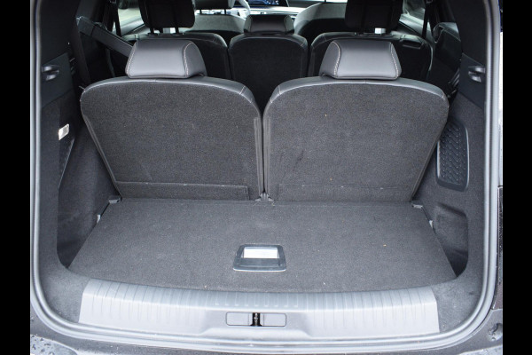 Peugeot 5008 1.2 Hybrid 136 Allure | NAVIGATIE | 360 CAMERA + SENSOREN | E.C.C. | CARPLAY | 7 PERS. | 16.004 KM