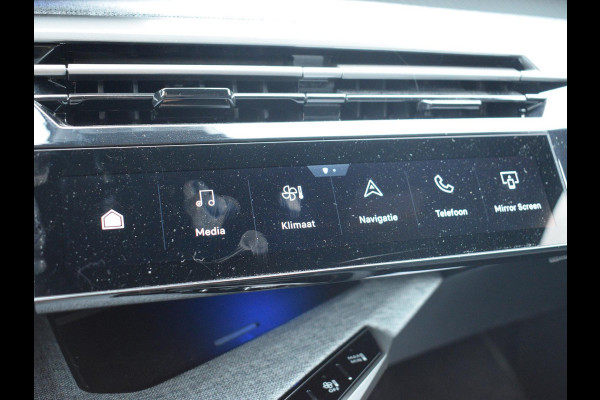 Peugeot 5008 1.2 Hybrid 136 Allure | NAVIGATIE | 360 CAMERA + SENSOREN | E.C.C. | CARPLAY | 7 PERS. | 16.004 KM