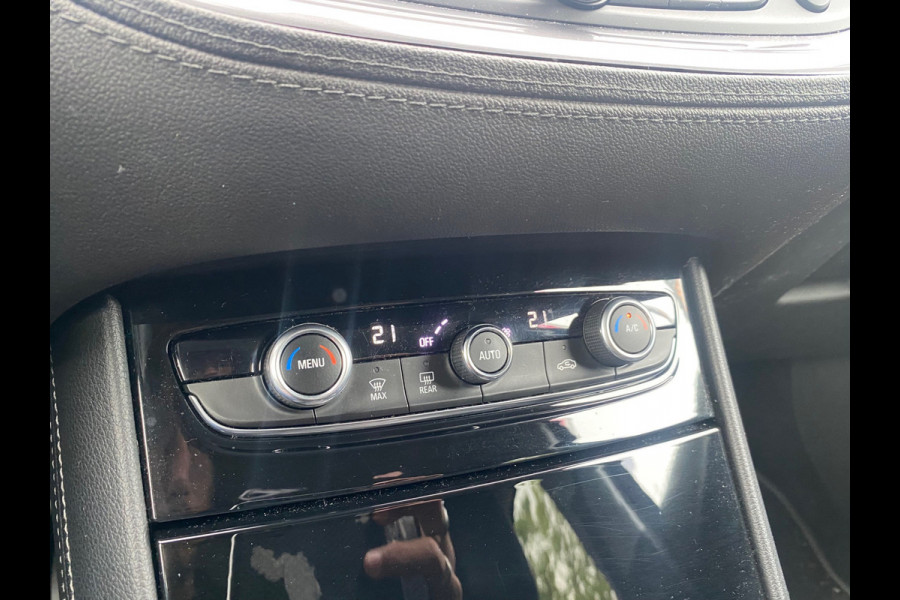 Opel Grandland X BWJ 2019 | 1.2T 131PK Bus Executive | CLIMA | NAVI | LEDER/STOF | CARPLAY | PRIVACY GLASS | PDC V+A \