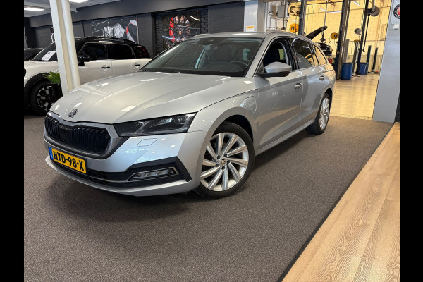 Škoda Octavia Combi 1.4 TSI iV PHEV Business Edition / head-up / elektrische stoel verstelling + stoelverwarming