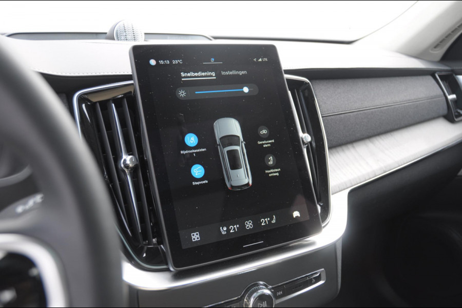 Volvo XC90 T8 455PK Automaat Plug-in hybrid AWD Ultra Dark / Luchtvering / Bowers & Wilkens / Extra getint glas / Nappa leder met Ventilatie / Gelamineerde zijruiten rondom