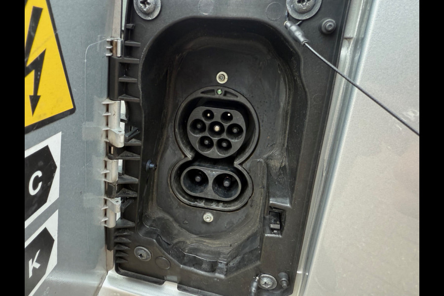 Citroën e-Jumper 70 kWh AC + DC Laden - 100 % Elektrische - L3H2 - Camera - Airco