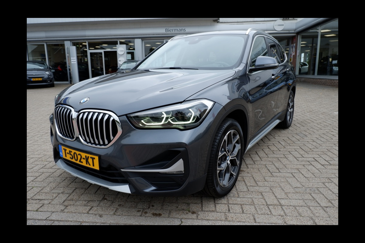 BMW X1 xDrive25e High Exec. / 18inch / Leder/ INCL. 12 maanden BOVAG