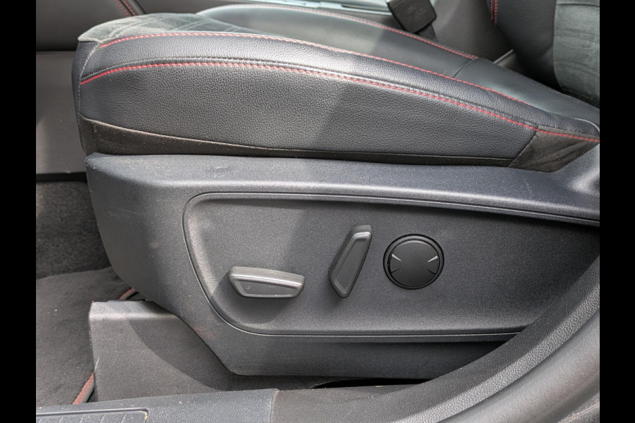 Ford Kuga 2.5 PHEV ST-Line X|Adaptive-Cuise|Head-Up|B&O-Audio|Elekt.Trekhaak|Elektr.Stoel|Stoel/Stuurverwarming