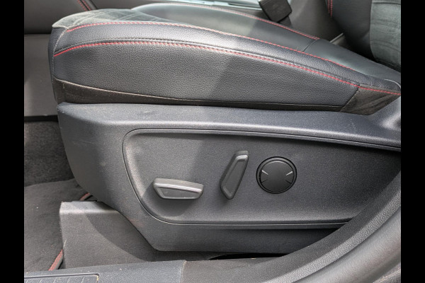 Ford Kuga 2.5 PHEV ST-Line X|Adaptive-Cuise|Head-Up|B&O-Audio|Elekt.Trekhaak|Elektr.Stoel|Stoel/Stuurverwarming