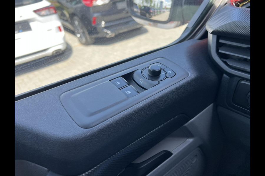 Ford Transit Custom 280 2.0 TDCI L1H1 Trend | Automaat | Scherm met Apple Carplay/Android Auto | Camera | Parkeersensoren | zuid