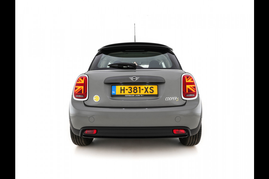 MINI Mini Electric Basic 33 kWh [ 3-Fase ] (INCL-BTW) Aut. *FULL-LED | SPORT-SEATS | NAVI-FULLMAP | DIGI-COCKPIT | DAB+ | ECC | CCS-FASTLOADER | UNION-JACK-LIGHTS | CRUISE | AMBIENT-LIGHT | 16''ALU*