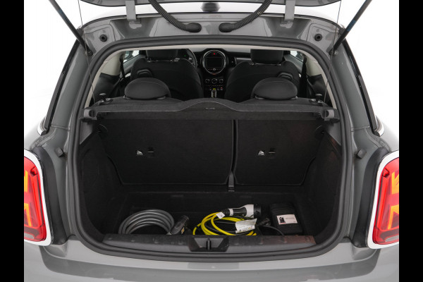 MINI Mini Electric Basic 33 kWh [ 3-Fase ] (INCL-BTW) Aut. *FULL-LED | SPORT-SEATS | NAVI-FULLMAP | DIGI-COCKPIT | DAB+ | ECC | CCS-FASTLOADER | UNION-JACK-LIGHTS | CRUISE | AMBIENT-LIGHT | 16''ALU*