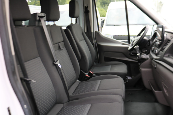 Ford Transit 2.0 TDCI 130pk L2 H2 DC Trend Airco Trekhaak Navigatie Camera