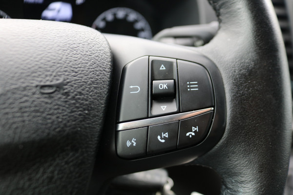 Ford Transit 2.0 TDCI 130pk L2 H2 DC Trend Airco Trekhaak Navigatie Camera
