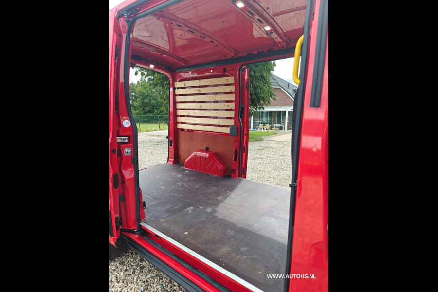 Ford Transit 350 2.0 TDCI L2H2 , 1e Eig. Euro 6 , Dubbele schuifdeur , In super nette staat , Apk mei 2026 , recent beurt gehad