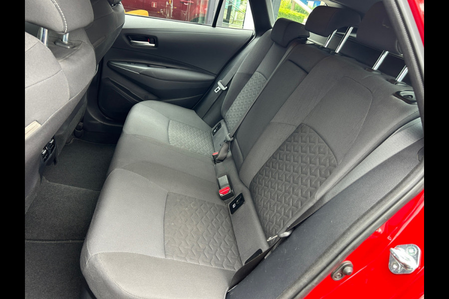 Toyota Corolla Touring Sports 1.8 Hybrid Trekhaak Apple Carplay 100% Toyota Dealer Onderhouden Rijklaarprijs