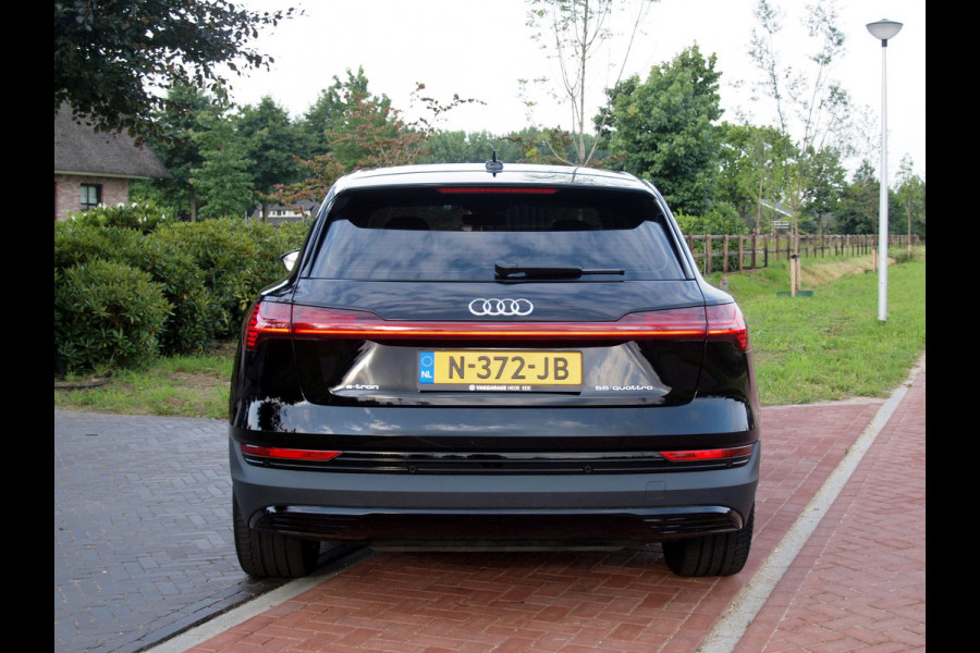 Audi e-tron 55 quattro edition 95 kWh | Cruise Control | Parkeersensoren | DAB | NL-Auto |