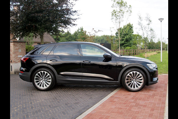 Audi e-tron 55 quattro edition 95 kWh | Cruise Control | Parkeersensoren | DAB | NL-Auto |