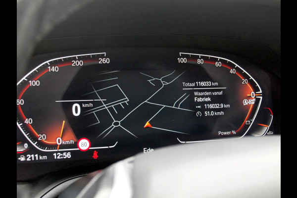 BMW 3-serie 320i Business Edition | Apple Carplay | Trekhaak | Cruise Control | Automaat | Parkeersensoren |