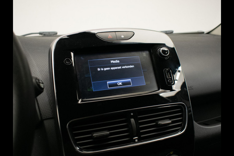 Renault Clio Estate 0.9 TCe Zen (NAVI,LED,CRUISE,CLIMATE,SPORTSTOELEN,GETINT,LM VELGEN,PDC,NETTESTAAT)