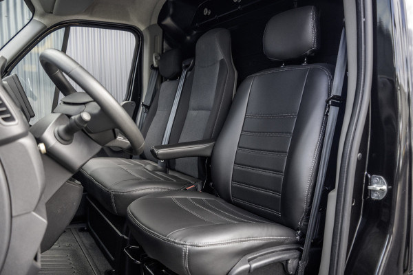 Renault Master T35 dCi 135 L2H2 | LED | Camera | Navi | Imperiaal | Ladder | Cruise | PDC | Euro 6
