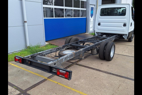 Iveco Daily 35C14H Chassis Cabine - Automaat - Luchtvering