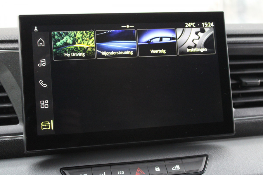 Renault Master T35 2.0 dCi 130pk L2H2 Advance - Carplay - Climate - Parkeersensoren - LED - Trekhaak - DAB - Stoelverwarming - Rijklaar