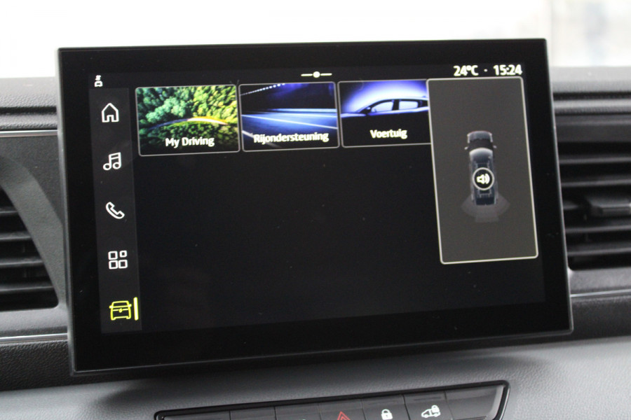 Renault Master T35 2.0 dCi 130pk L2H2 Advance - Carplay - Climate - Parkeersensoren - LED - Trekhaak - DAB - Stoelverwarming - Rijklaar