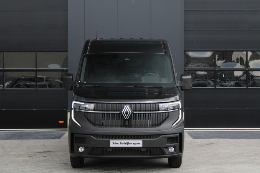 Renault Master T35 2.0 dCi 130pk L2H2 Advance - Carplay - Climate - Parkeersensoren - LED - Trekhaak - DAB - Stoelverwarming - Rijklaar