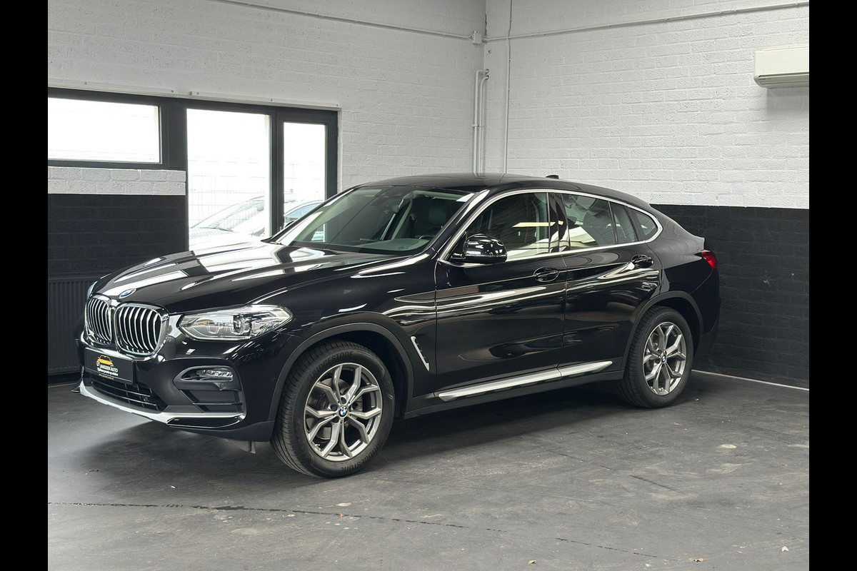 BMW X4 XDrive20i High Executive Edition| Pano | 1/2 Leder | Digital Cockpit | Camera | Stoelverwarming
