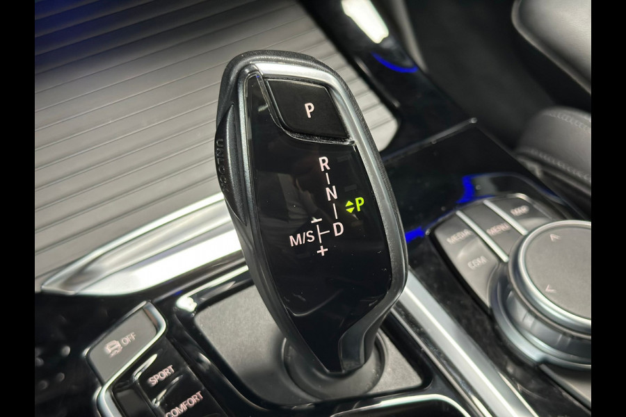 BMW X4 XDrive20i High Executive Edition| Pano | 1/2 Leder | Digital Cockpit | Camera | Stoelverwarming