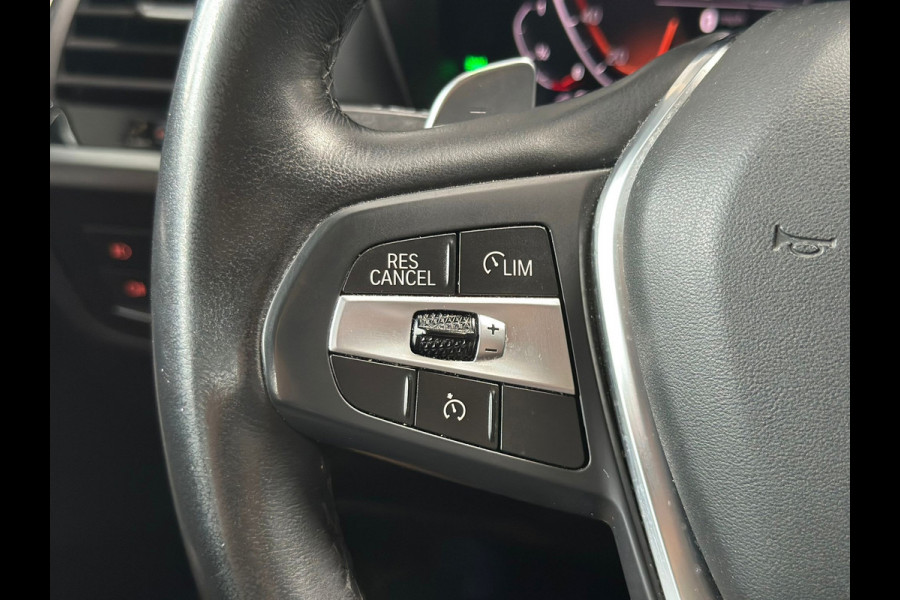 BMW X4 XDrive20i High Executive Edition| Pano | 1/2 Leder | Digital Cockpit | Camera | Stoelverwarming