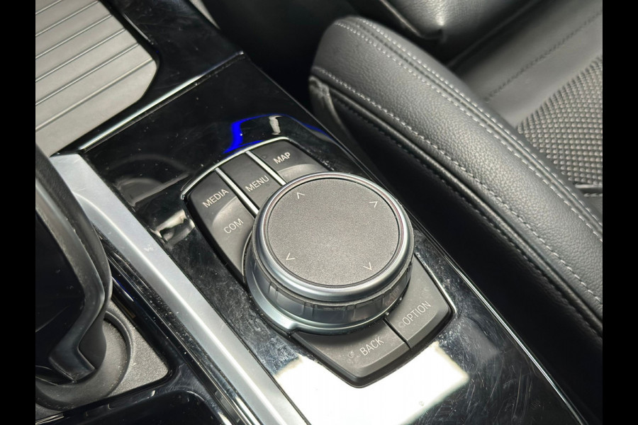BMW X4 XDrive20i High Executive Edition| Pano | 1/2 Leder | Digital Cockpit | Camera | Stoelverwarming