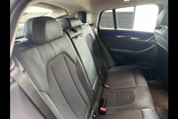 BMW X4 XDrive20i High Executive Edition| Pano | 1/2 Leder | Digital Cockpit | Camera | Stoelverwarming